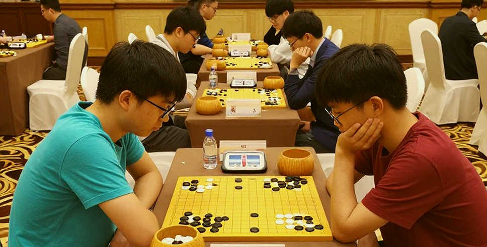 Chín tầng phân tích phía sau một trận thể thao điện tử